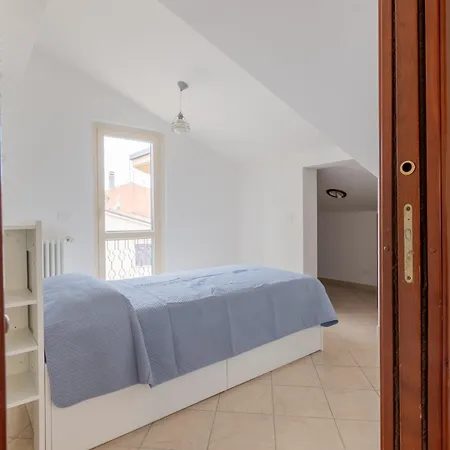 Luminosa Casa A Casoli Di Con Giardino Semesterbostad Atri