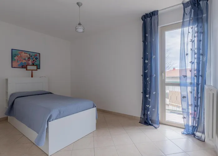 Дом отдыха Luminosa Casa A Casoli Di Con Giardino *